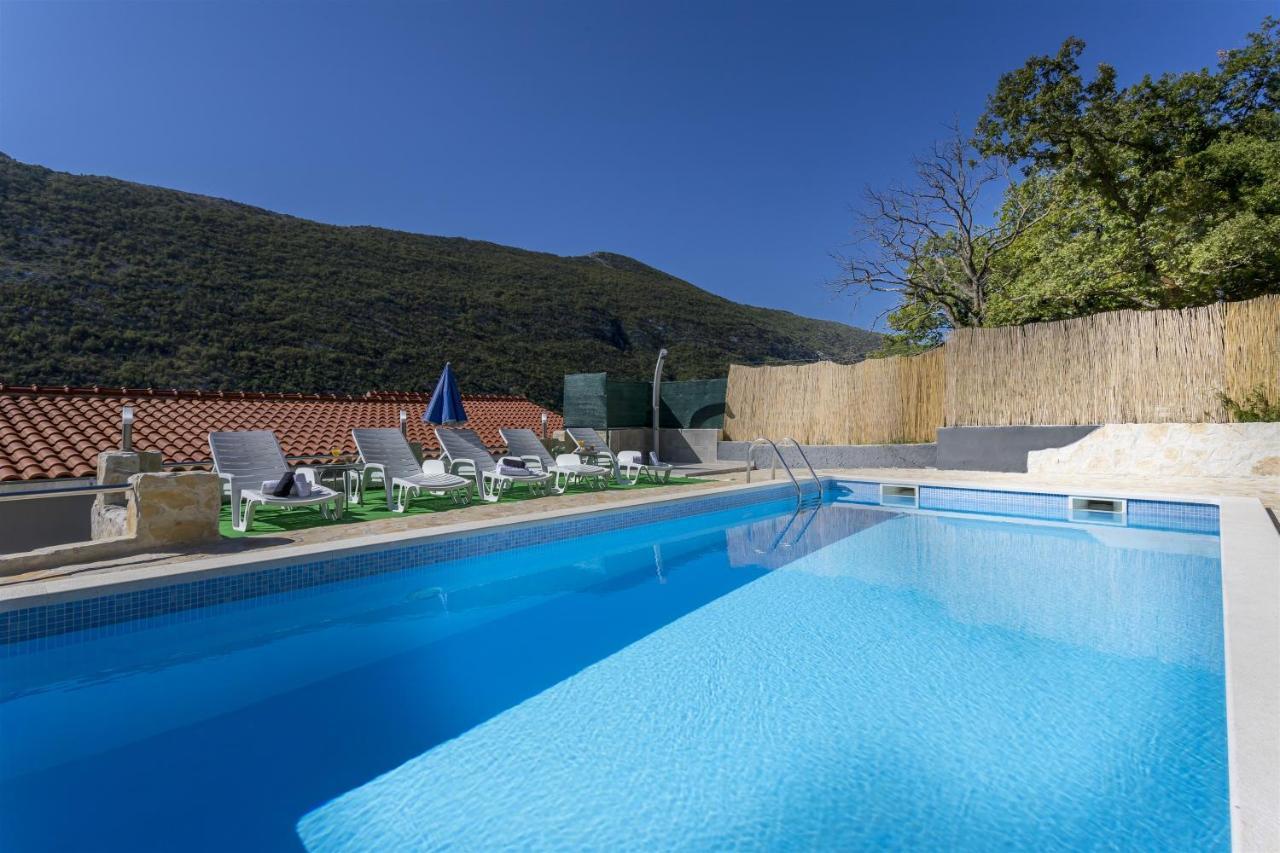 Holiday Home Dijamant Kucice Екстер'єр фото